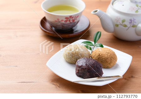 日本を代表する和菓子 おはぎ 112793770