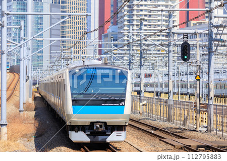 「東京都」首都圏を走る京浜東北線・E233系 「東京都」首都圏を走る京浜東北線・E233系 112795883
