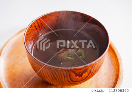 とろろ昆布のお吸い物 とろろ昆布のお吸い物 112806390