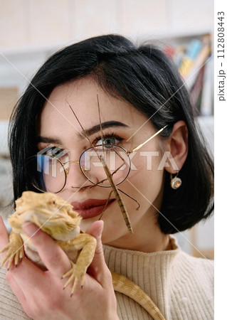 Woamn and Her Pets: A Bearded Dragon and a Stick Insect Woamn and Her Pets: A Bearded Dragon and a Stick Insect 112808443