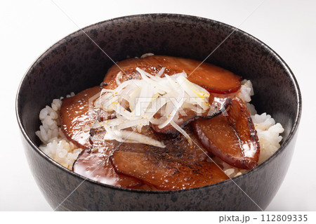 炙りチャーシュー丼 112809335