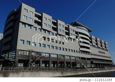 横浜市立みなと病院 横浜市立みなと病院 112812284