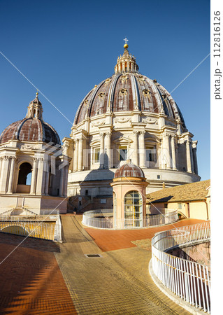 hidden places on the roof of st peter's basilica, Vatican City, Rome 112816126
