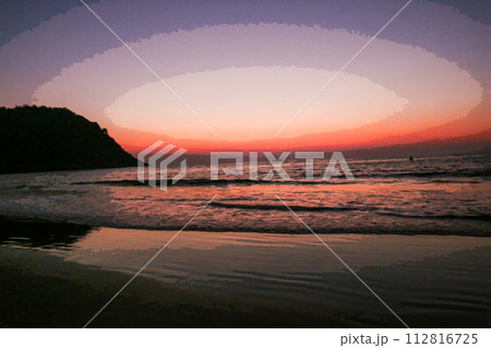 Awe sunset view  on beach and Indian ocean  in Goa (or Kerala ot Karnataka). 112816725
