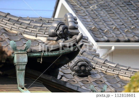 瓦屋根　イメージ 112818601