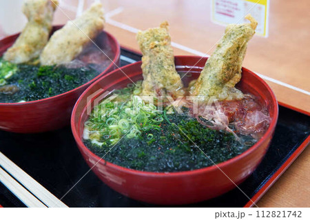 【伊勢志摩】名物の伊勢うどん 【伊勢志摩】名物の伊勢うどん 112821742