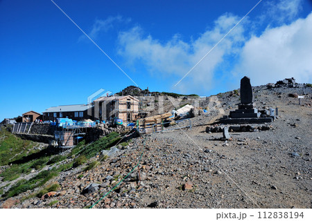 【日本の山小屋】長野県・御嶽山・五の池小屋（2010年） 112838194