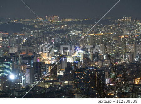 Aerial view of Seoul Downtown Skyline, South Korea. Financial district and business centers in smart urban city in Asia. Skyscraper and high-rise buildings. Aerial view of Seoul Downtown Skyline, South Korea. Financial district and business centers in smart urban city in Asia. Skyscraper and high-rise buildings. 112839339