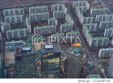 Aerial view of Seoul Downtown Skyline, South Korea. Financial district and business centers in smart urban city in Asia. Skyscraper and high-rise buildings. 112839726