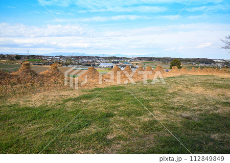 猪股の百八燈　田園風景　冬景色　児玉郡美里町　 112849849