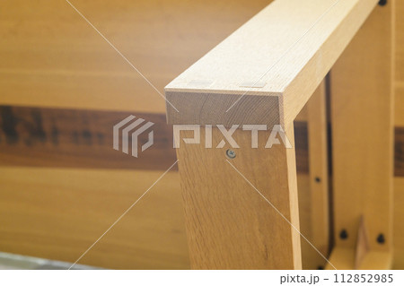 家具の脚によるキズ防止（ビフォーアフター） 112852985