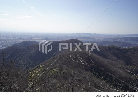 足利市 長林寺ー大坊山ハイキング道 越床峠への分岐近くの見晴台からの眺め 2024年2月17日 足利市 長林寺ー大坊山ハイキング道 越床峠への分岐近くの見晴台からの眺め 2024年2月17日 112854175
