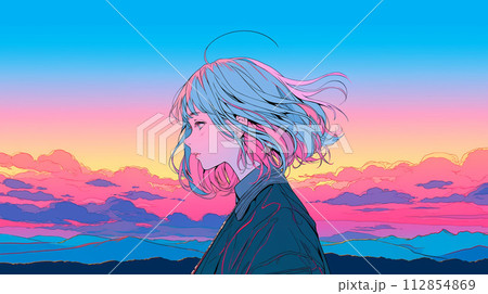 夕焼けに染まる空と女性の横顔 112854869