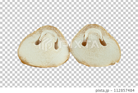 Straw mushroom sliced isolated 112857484