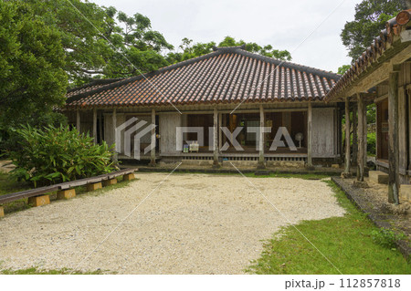 Traditional Old Okinawa house in Okinawa, Japan. 112857818