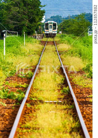 静岡県御前崎市御前崎　太平洋の風景 112857882