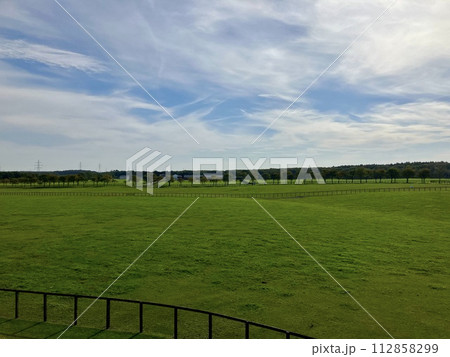 牧場風景 112858299