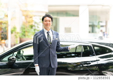 ドライバー 運転手 ライドシェア ドライバー 運転手 ライドシェア 112858501