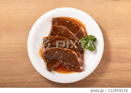 牛ハツ　焼肉用　味付け（ジャン） 112859178