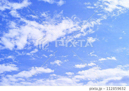 青空と雲イメージ 青空と雲イメージ 112859632