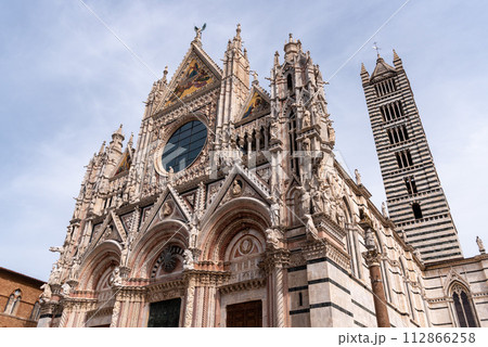 Portal of the famous cathedral of Siena Portal of the famous cathedral of Siena 112866258