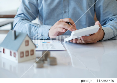 Saving for real estate investment and housing Saving for real estate investment and housing 112868710