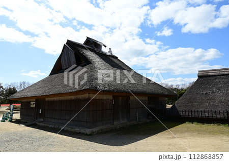 製塩作業所の外観（赤穂市立海洋科学館） 112868857