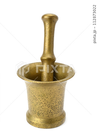 metal mortar and pestle isolated on white 112873022