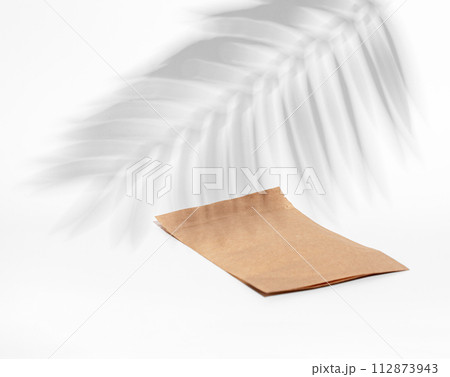 Zip-lock pack, kraft paper bag. Brown tea pouch, product package 112873943