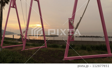 東京湾の朝（春） 112877651