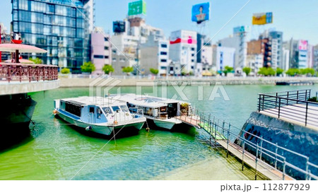 福岡市中州 観光船と那珂川 福岡市中州 観光船と那珂川 112877929