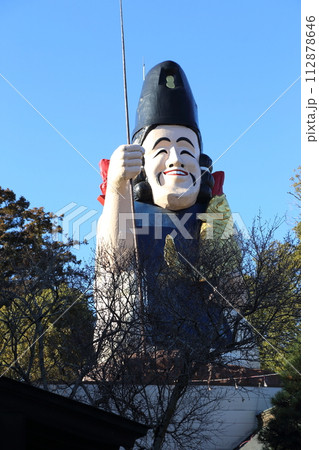 大前神社には大きなえびす様が鎮座されています 112878646