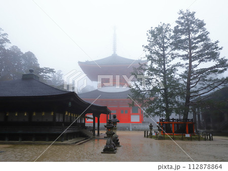 高野山金剛峯寺　根本大塔 112878864