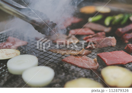 barbeque 112879326