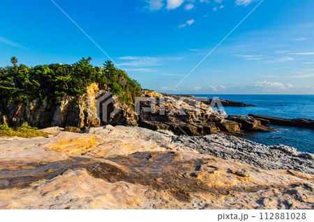 千畳敷から三段壁千畳敷エリアの眺め【和歌山県西牟婁郡】 112881028