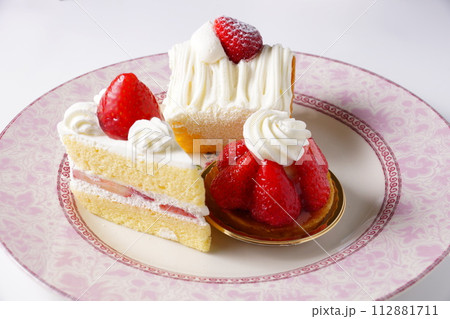 イチゴショートケーキ　苺タルト 112881711