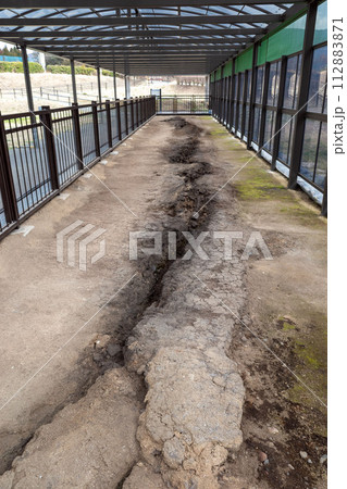 熊本地震震災遺構旧東海大学阿蘇校舎地表地震断層 熊本地震震災遺構旧東海大学阿蘇校舎地表地震断層 112883871
