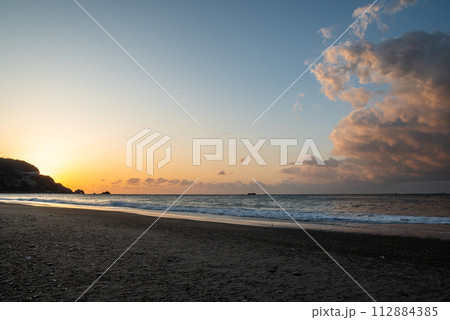 夜明け前 伊良湖・恋路ヶ浜 夜明け前 伊良湖・恋路ヶ浜 112884385