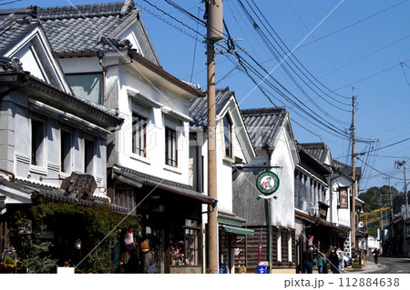 佐賀県有田町　風情あるやきものの町の散策コースの風景 112884638