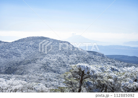 えびの高原白鳥山から桜島 えびの高原白鳥山から桜島 112885092