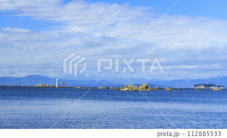 葉山から見た湘南の海 112885533
