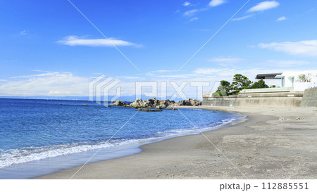 葉山から見た湘南の海 112885551