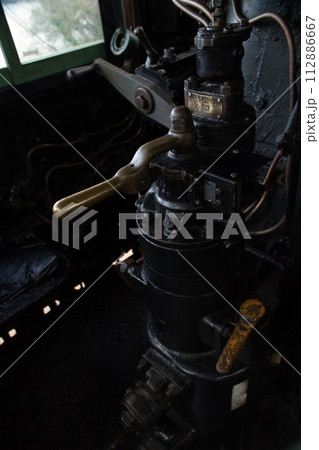 レトロな機関車操縦桿 112886667