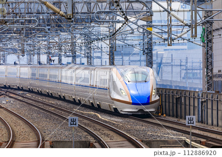 「埼玉県」大宮駅に入る上越新幹線・北陸新幹線 「埼玉県」大宮駅に入る上越新幹線・北陸新幹線 112886920
