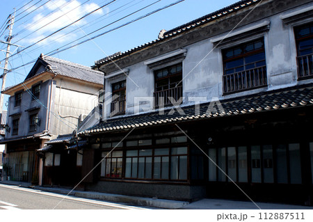 佐賀県有田町　風情あるやきものの町の散策コースの風景 112887511