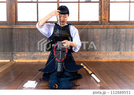 剣道女子 112889551