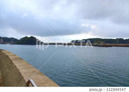 長崎県壱岐市印通寺港から佐賀県唐津東港までの船旅風景(2022年) 112894547