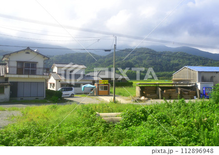 筑肥線鹿屋駅から越前前原駅までの車窓風景(2022年) 112896948