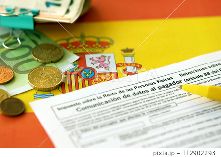Modelo 145 spanish tax form dedicated to personal income tax IRPF for calculating the personal income tax withholding applied to your wages each month Modelo 145 spanish tax form dedicated to personal income tax IRPF for calculating the personal income tax withholding applied to your wages each month 112902293