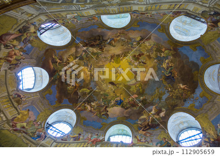 オーストリア国立図書館~天井画~(オーストリア-ウィーン) オーストリア国立図書館~天井画~(オーストリア-ウィーン) 112905659